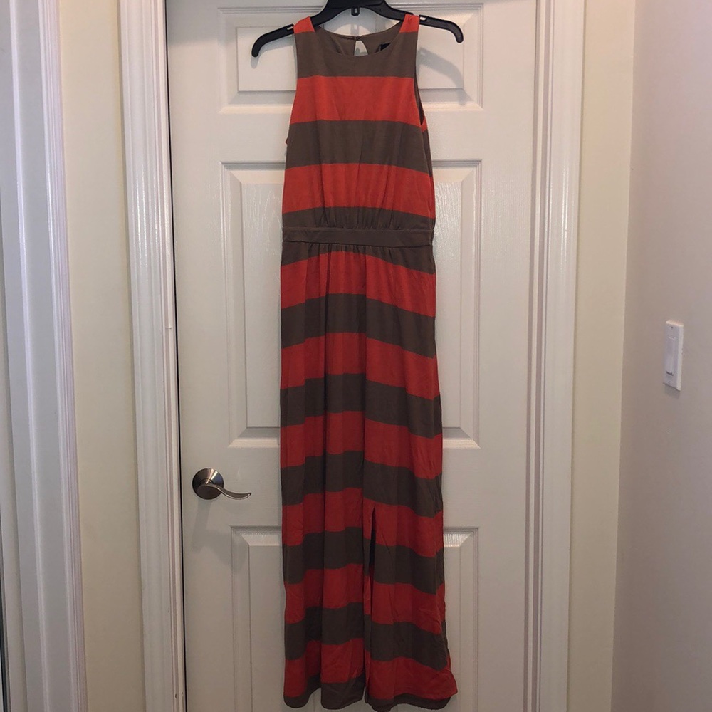 Bundle Of 8 Different Dresses!!! Various Sizes! - image 5